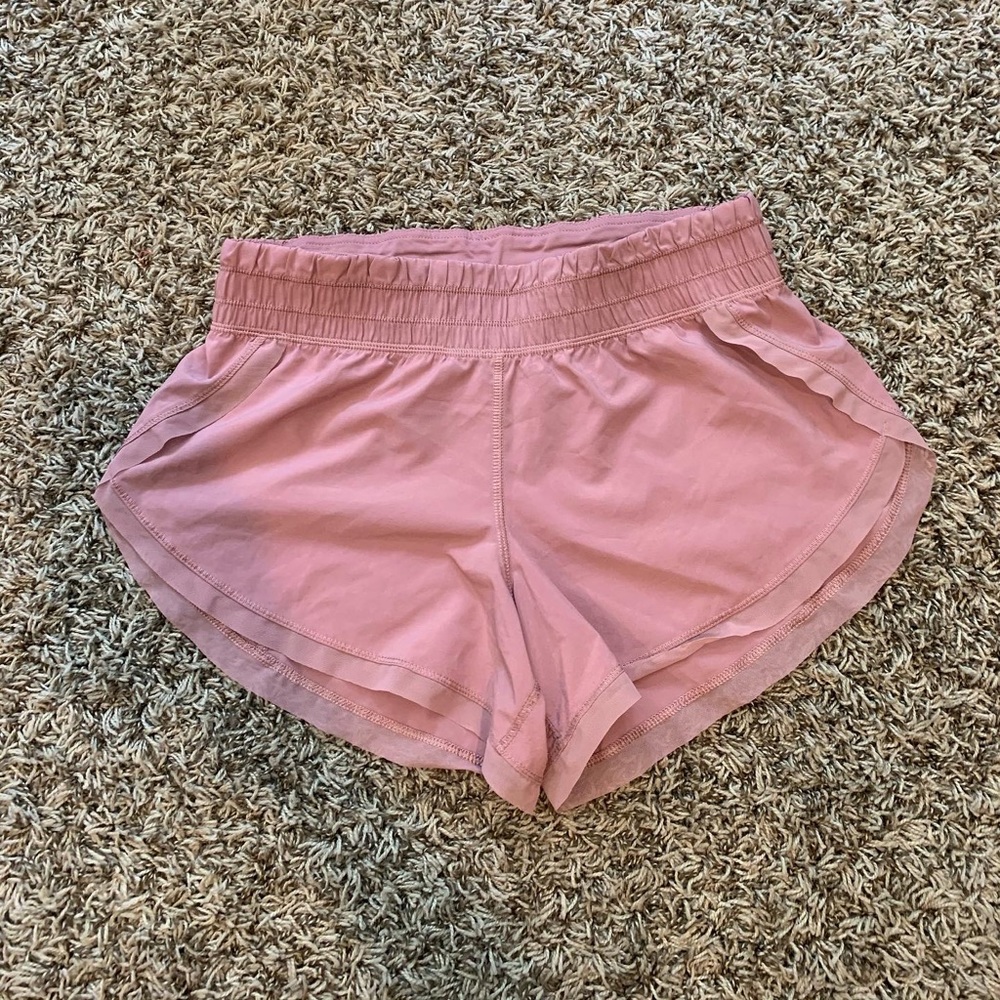 RARE dusty rose lulu shorts!!!!